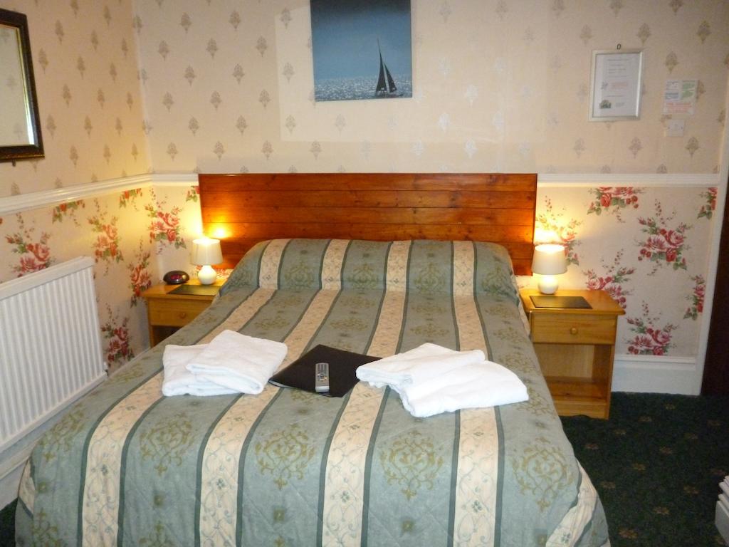 Weybourne Guest House Tenby Zimmer foto